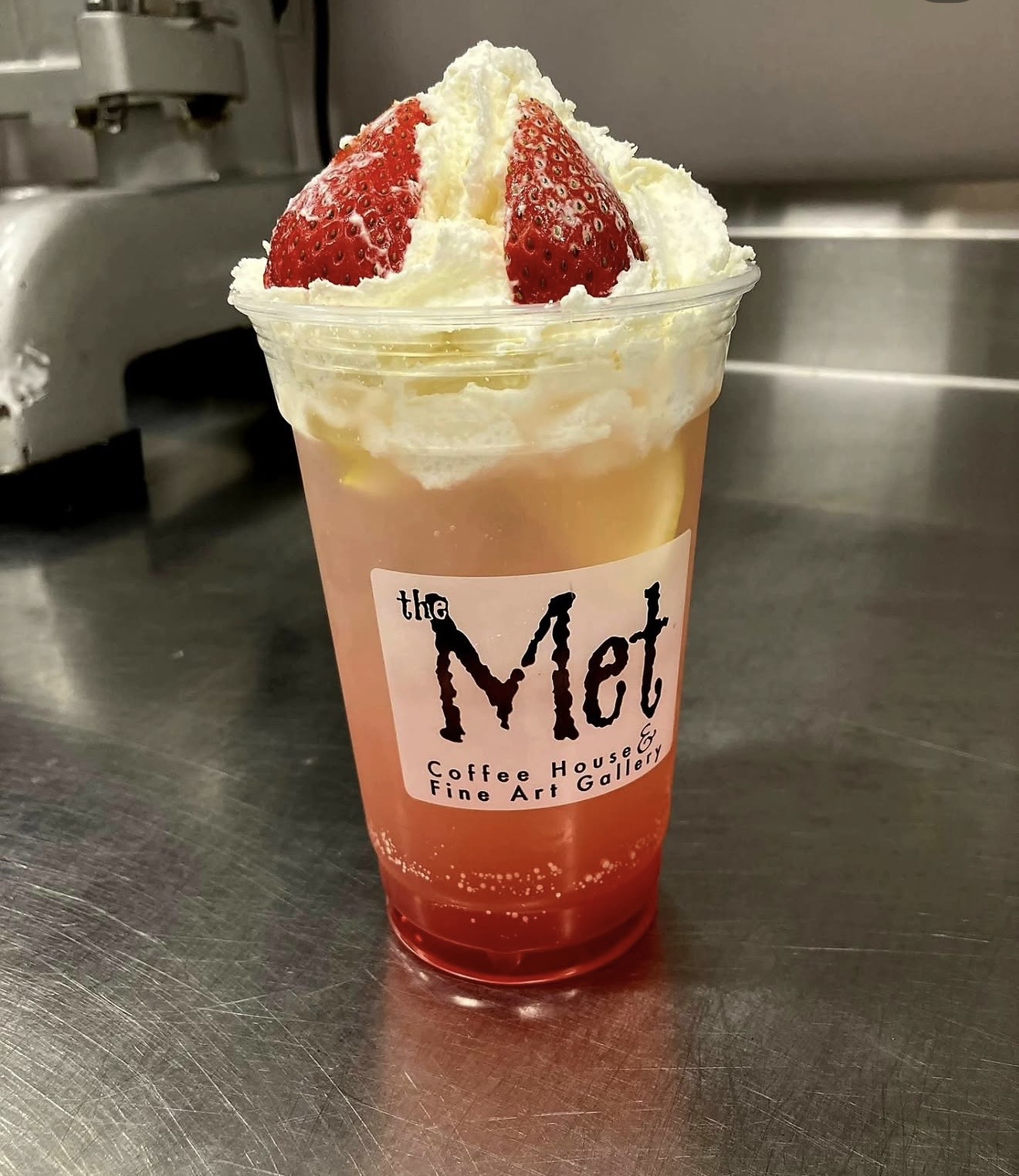 A drink at The Met at Settlers Green